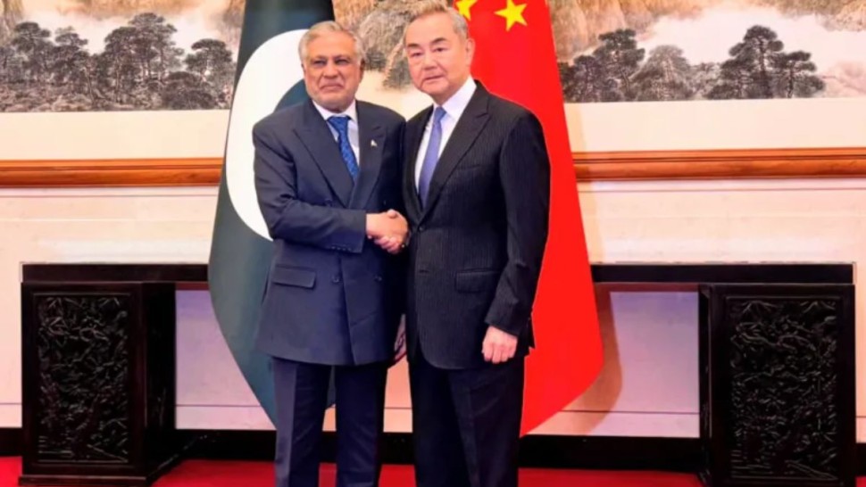الصين وباكستان تطرحان مبادرة من 5 نقاط لإنهاء حرب إيران