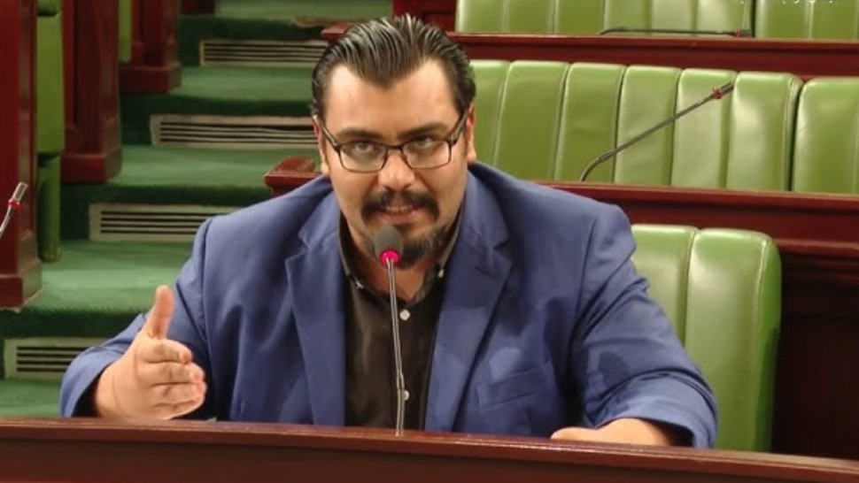 رفضت الدائرة الجناحية بمحكمة الإستئناف بتونس مساء اليوم الاربعاء، الإفراج عن النائب بالبرلمان احمد السعيداني وتأجيل الجلسة الى يوم 8 افريل الجاري وفق ما اكده مصدر قضائي لديوان اف ام