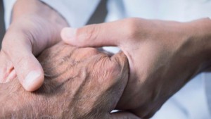 أستاذة طب باطني :  طب الشيخوخة اختصاص جديد بداية من ديسمبر