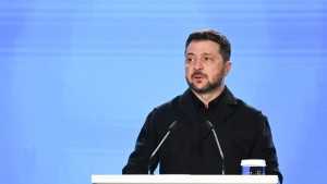 زيلينسكي: ملتزمون بمقترح وقف إطلاق النار المقدم إلى روسيا