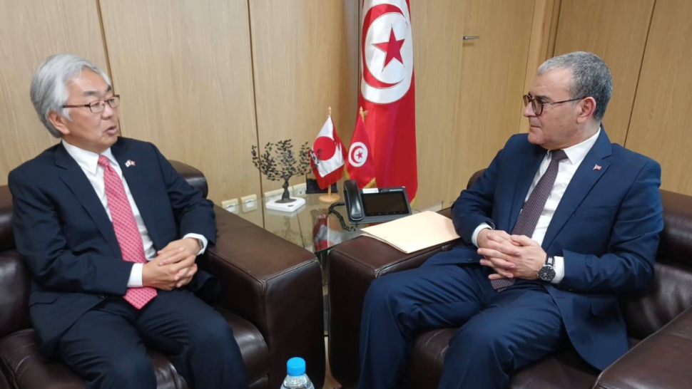 تونس واليابان تؤكدان تعزيز التعاون الاقتصادي واستقطاب الاستثمارات عالية القيمة