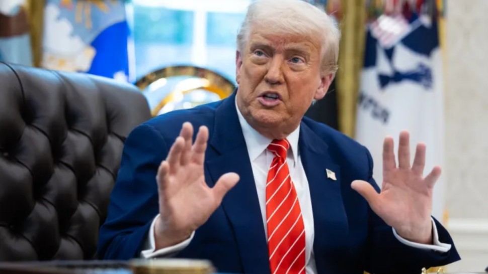 ترامب: سنفتح مضيق هرمز باتفاق أو بدونه