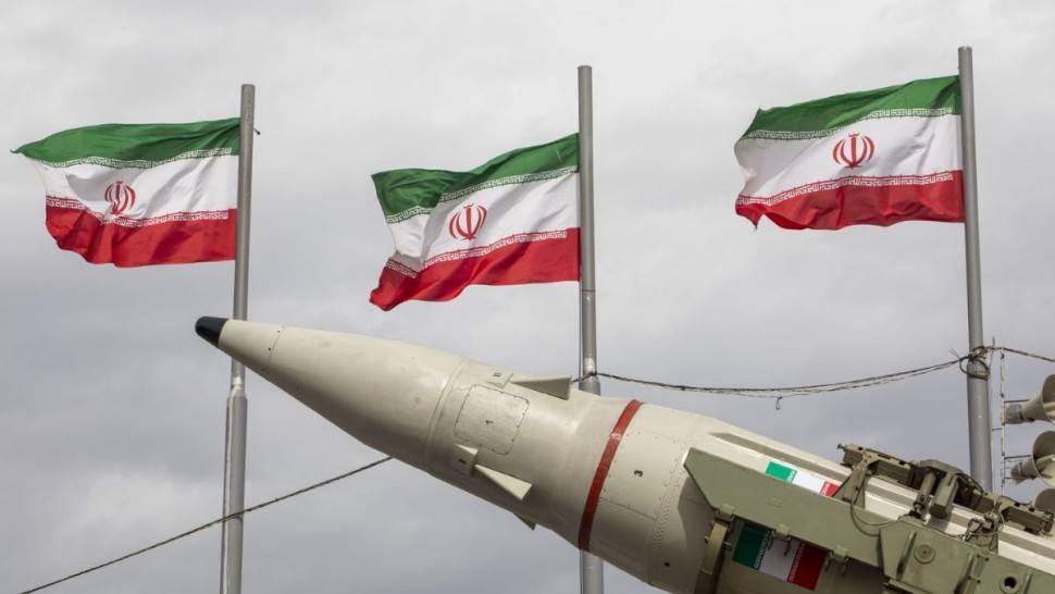 مسؤولون أمريكيون: إيران لا تزال تمتلك آلاف الصواريخ الباليستية