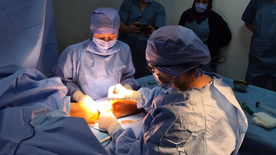 القيروان: إجراء 15 عملية جراحية لمرضى القصور الكلوي ضمن قافلة صحية