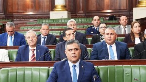 وزير الداخلية : الموافقة على 2500 مطلب رخصة بندقية صيد