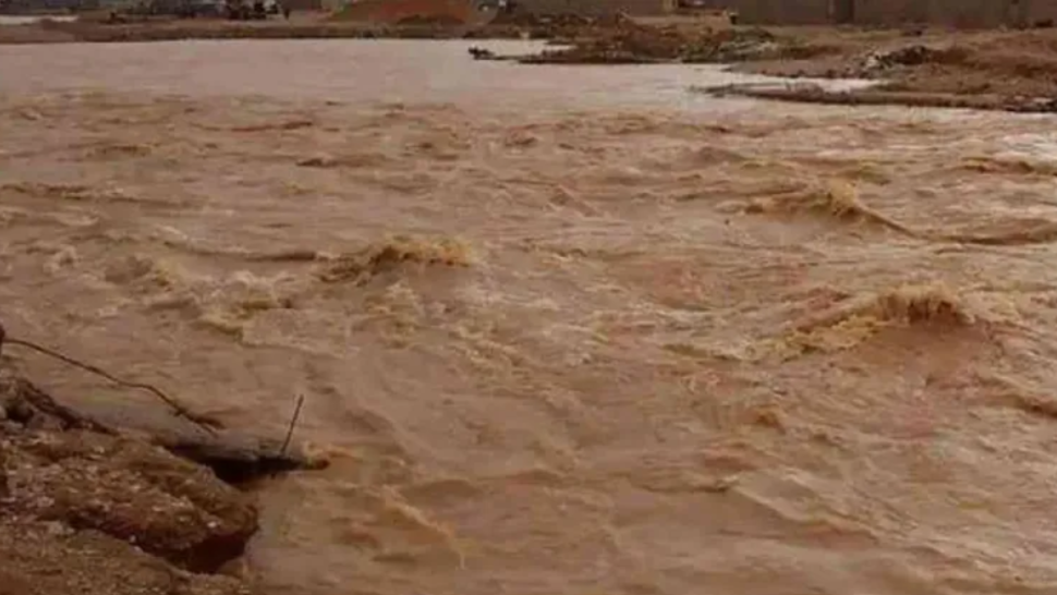 جندوبة: غلق طرقات وتحذيرات للمواطنين بسبب فيضان اودية ومخاطر انزلاقات ارضية