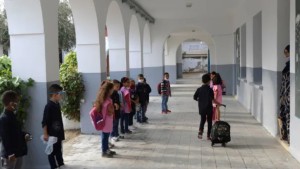 حاتم اللباوي: تلاميذنا جاهزون لتعلم اللغة الإنجليزية ابتداء من السنة الثانية