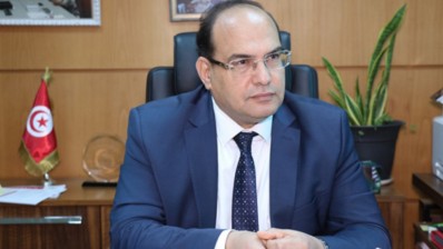 مجلس العمداء السابقين يندد بإصدار بطاقة إيداع ضد شوقي الطبيب