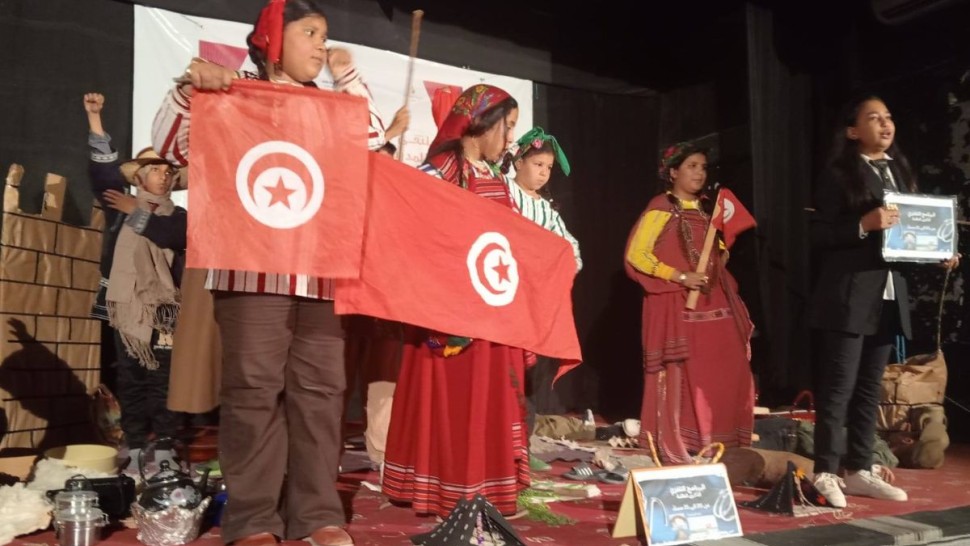 قبلي: دوز تحتضن الملتقى الجهوي للمسرح بالمدارس الابتدائية