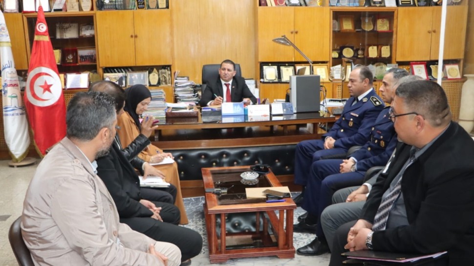 جلسة المنستير