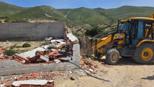 بنزرت: تنفيذ 5 قرارات هدم وإزالة لمظاهر التحوز بالملك العمومي