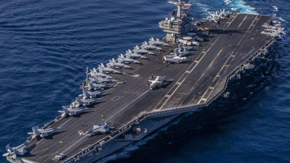 حاملة طائرات أمريكية تتجه إلى الشرق الأوسط
