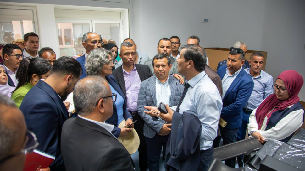 وفد من مجلس الجهات والأقاليم يؤدي زيارة ميدانية إلى ولاية سيدي بوزيد