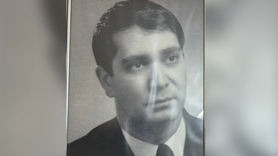 وفاة الصحفي المخضرم نور الدين طبقة.. أحد رموز الجيل الذهبي للصحافة التونسية