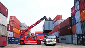 الميزان التجاري يسجل تحسنا طفيفا خلال الثلاثي الأول من سنة 2026