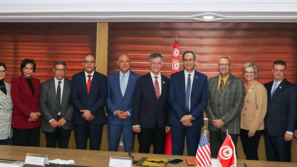 لقاء تونسي أمريكي لدعم الشراكة بين جامعة وايومنغ وعدد من الجامعات التونسية