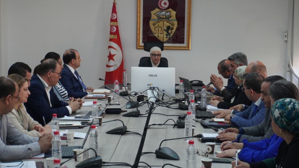 وزيرة الأسرة تدعو إلى تكثيف الجهود لمتابعة تنفيذ المشاريع وتسريع نسق إنجازها