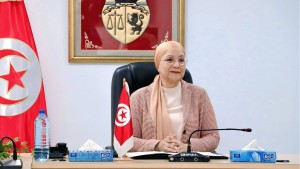 وزيرة العدل تدعو الى العمل على تحسين أداء ميزانية الوزارة