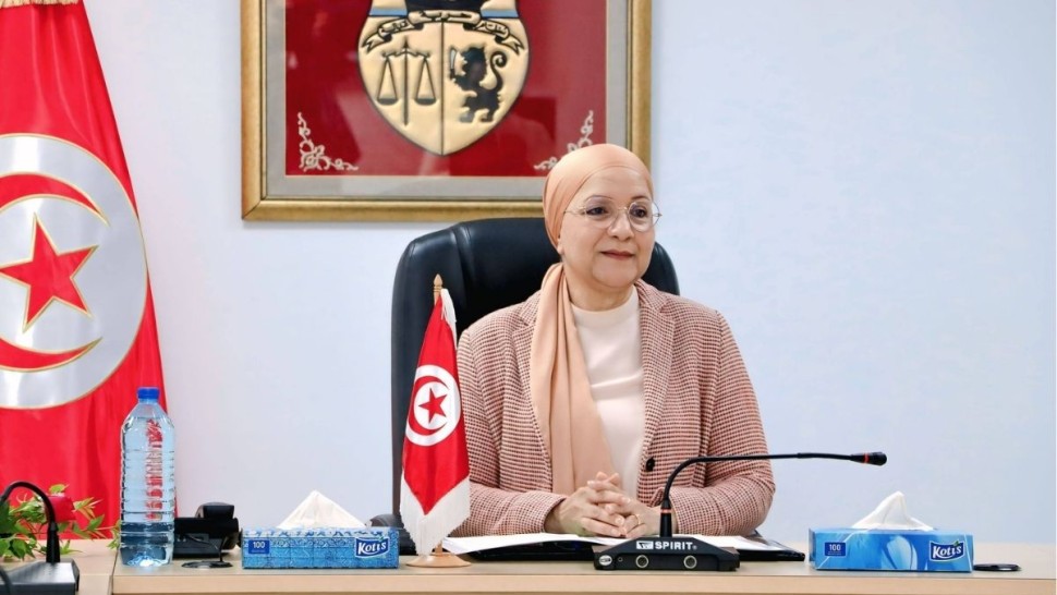 وزيرة العدل تدعو الى العمل على تحسين أداء ميزانية الوزارة