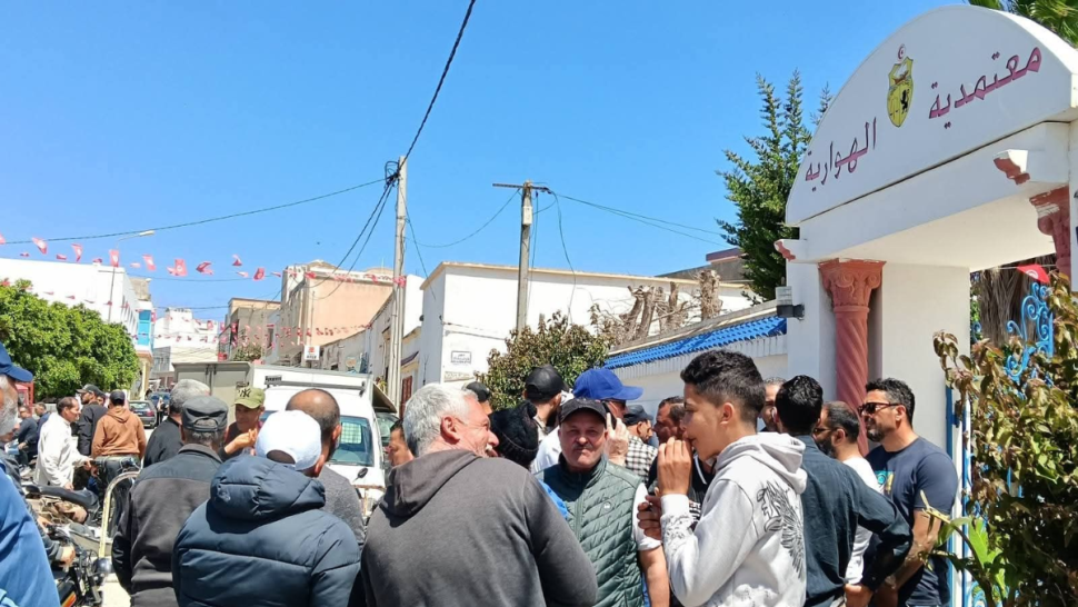 بحارة الهوارية يحتجون: ميناء الصيد في وضعية “كارثية” ونطالب بتدخل عاجل