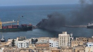 سوسة: السيطرة على حريق اندلع في جرار بحري بالميناء التجاري