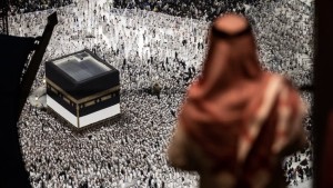 وزير الحج السعودي: أكثر من 860 ألف حاج وصلوا حتى الآن