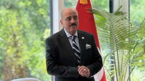 وزير الخارجية