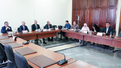 البرلمان: غدا جلسة عمل لمواصلة النظر في مقترح النظام الأساسي للإطارات المسجدية