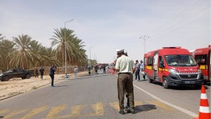 قبلي : عملية بيضاء لمحاكاة سيناريو حادث اصطدام شاحنة نقل محروقات و حافلة