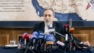 عراقجي: سيعلن إنهاء الحرب على جميع الجبهات بما في ذلك لبنان