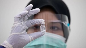 لقاح مصمم بالذكاء الاصطناعي يجتاز أول تجربة سريرية