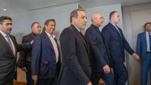 إيران تعلن اختتام المحادثات الفنية في سويسرا
