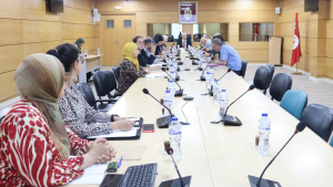 وزير التجارة يدعو إلى اعتماد مقاربة استباقية لترويج زيت الزيتون وتعزيز حضوره في الأسواق العالمية
