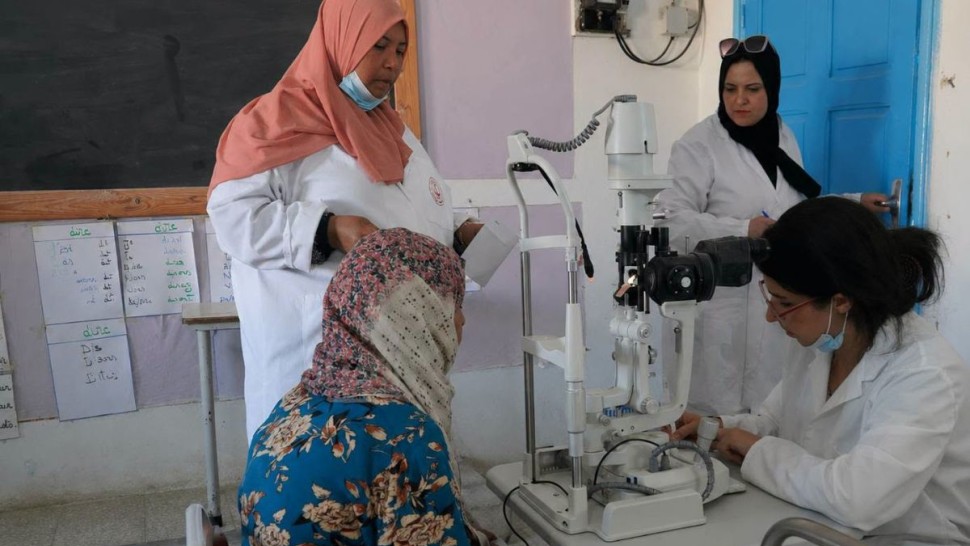 القيروان: 438 منتفعًا من قافلة صحية متعددة الاختصاصات بالشبيكة