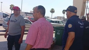 بلدية تونس: إزالة عدد من الأكشاك والنقاط الفوضوية بمحيط مؤسسات صحية