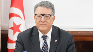 بودربالة: تونس تواجه معركة صمود على أصعدة مختلفة
