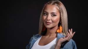 أحمد الشرع يختار الفنانة روزينا اللاذقاني لعضوية مجلس الشعب السوري