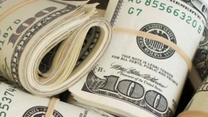 واشنطن تستأنف إرسال شحنات الدولار إلى بغداد