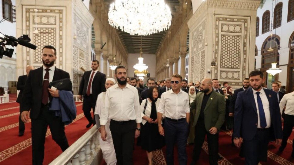 الشرع: زيارة ماكرون "تطور مهم" في العلاقات السورية الفرنسية