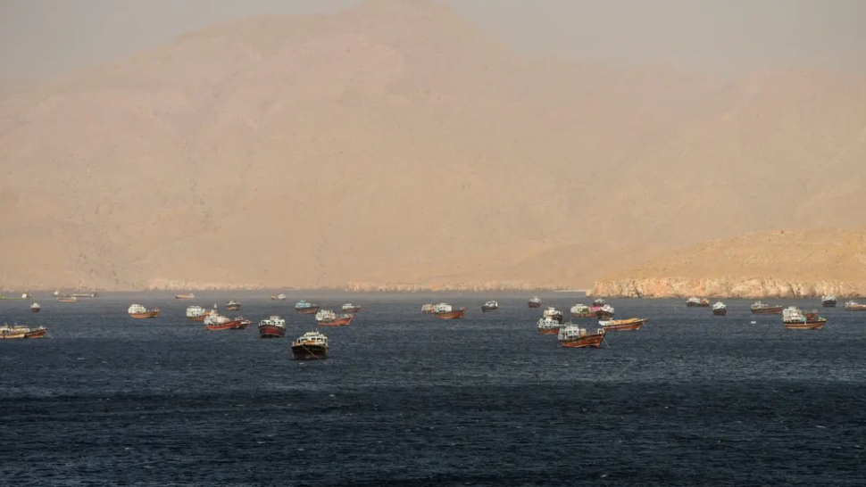 المنظمة البحرية الدولية: 6000 بحار ما زالوا عالقين في مضيق هرمز
