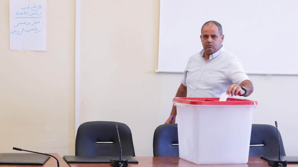 انتخاب عمر بن عمر رئيسًا للجنة الفلاحة والأمن الغذائي بمجلس نواب الشعب