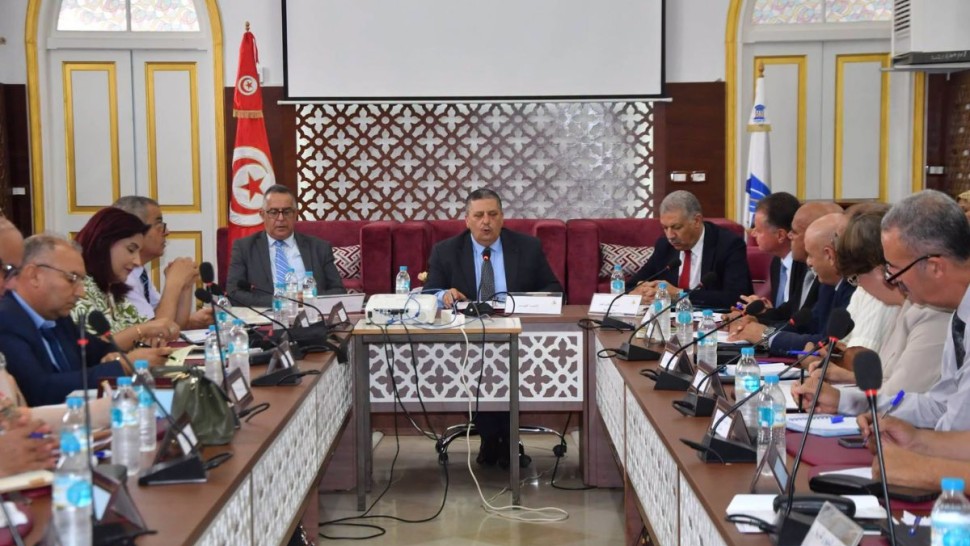 وزير التربية يدعو المندوبين الجهويين  إلى الانطلاق الفوري في تهيئة ملفات العودة المدرسية