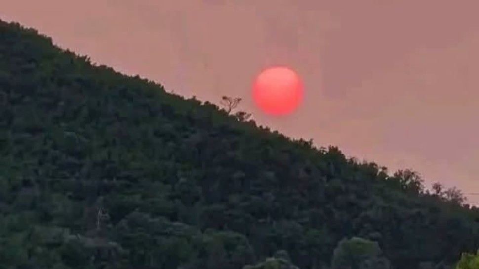شمس حمراء