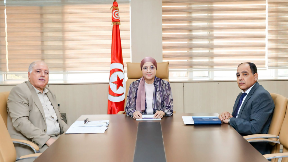 وزيرة العدل تبحث تطوير التكوين بمعهد المحاماة والاستعداد للمناظرة المقبلة