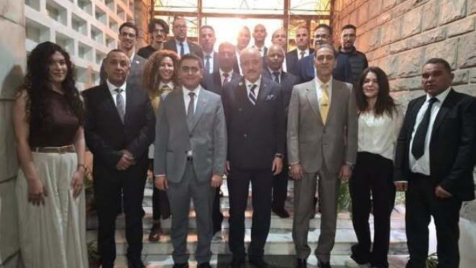 وزير الخارجية يُؤكد حرص تونس على دعم حضور الكفاءات الوطنية داخل المؤسسات الإفريقية