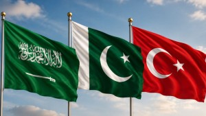 السعودية وتركيا وباكستان توقع "اتفاق مكة للدفاع المشترك"