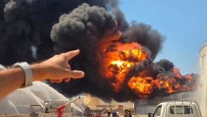 ليبيا.. احتراق محطة كهرباء الزاوية بالكامل وخروجها من الخدمة