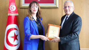 تتويج دولي جديد لكفاءة طبية تونسية