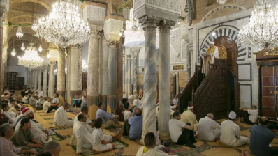 صفاقس: دعوة إلى تقليص مدة صلاة الجمعة بسبب موجة الحر
