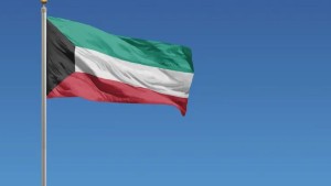 الكويت تسيطر على حريق في مجمع سكني استُهدف بمسيّرة إيرانية